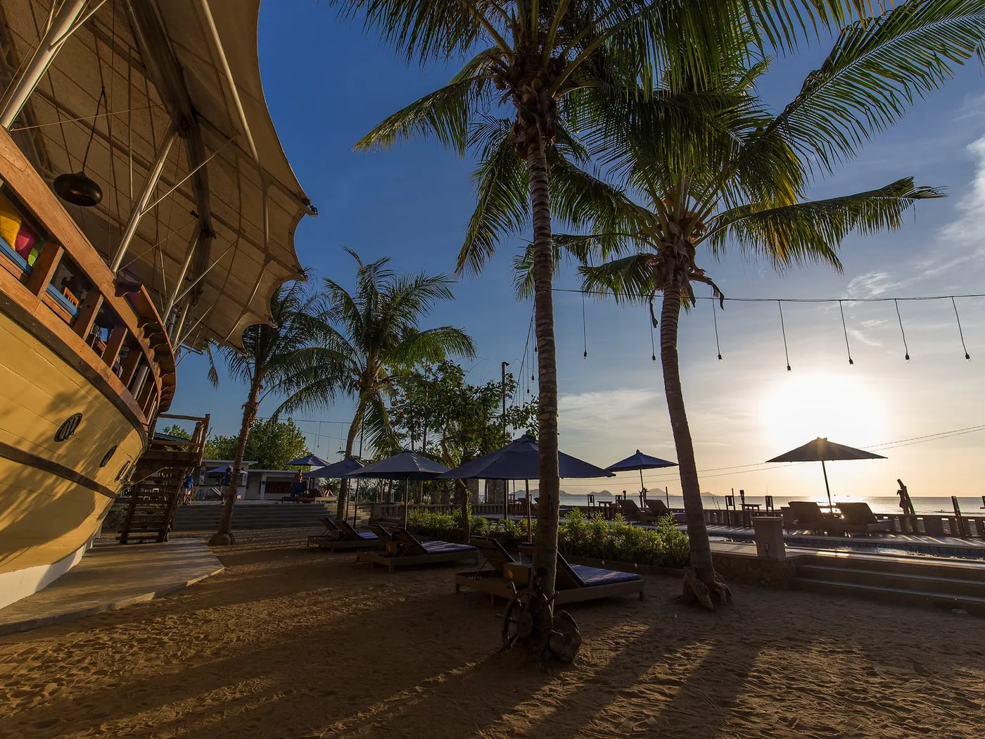 Atlantis Beach Club
