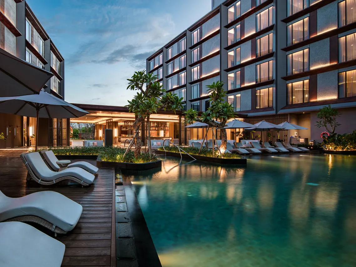 Crowne Plaza Labuan Bajo