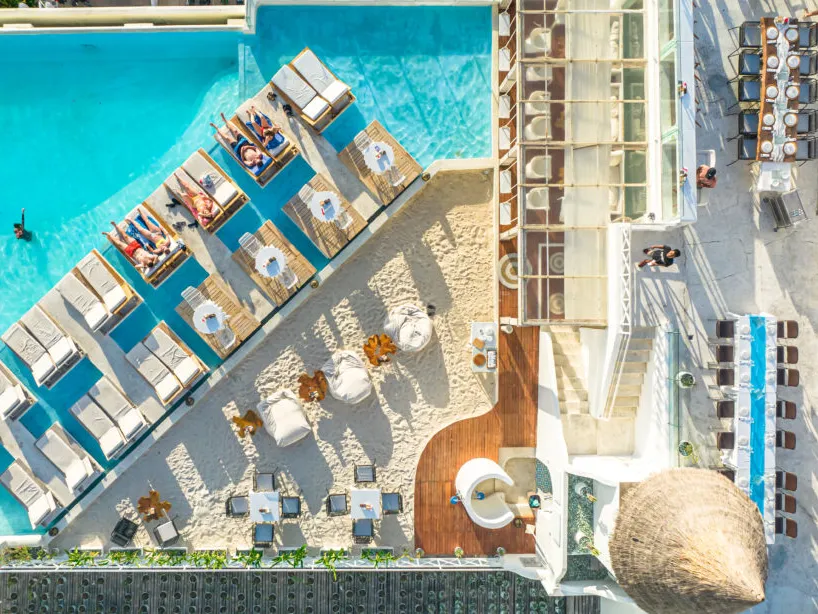 Loccal Collection Hotel