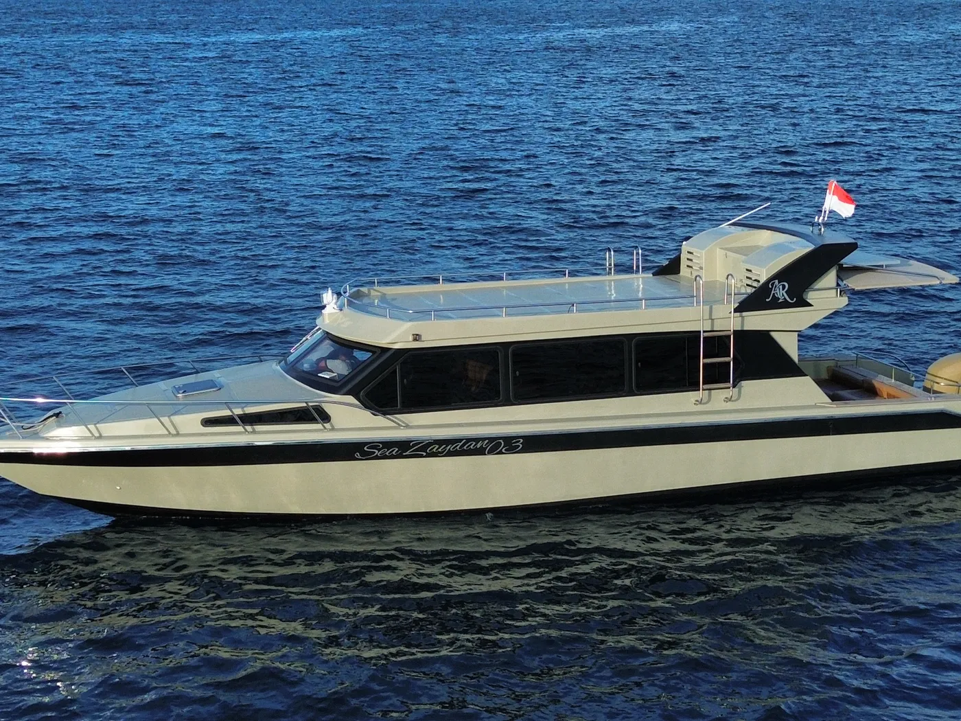 Speed Boat Bajo