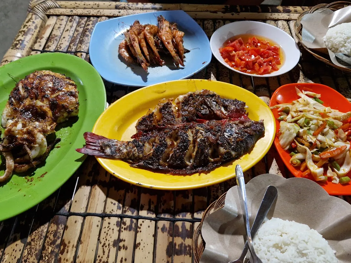 Fried Chicken Ayam Gepuk BBQ Grill Fish