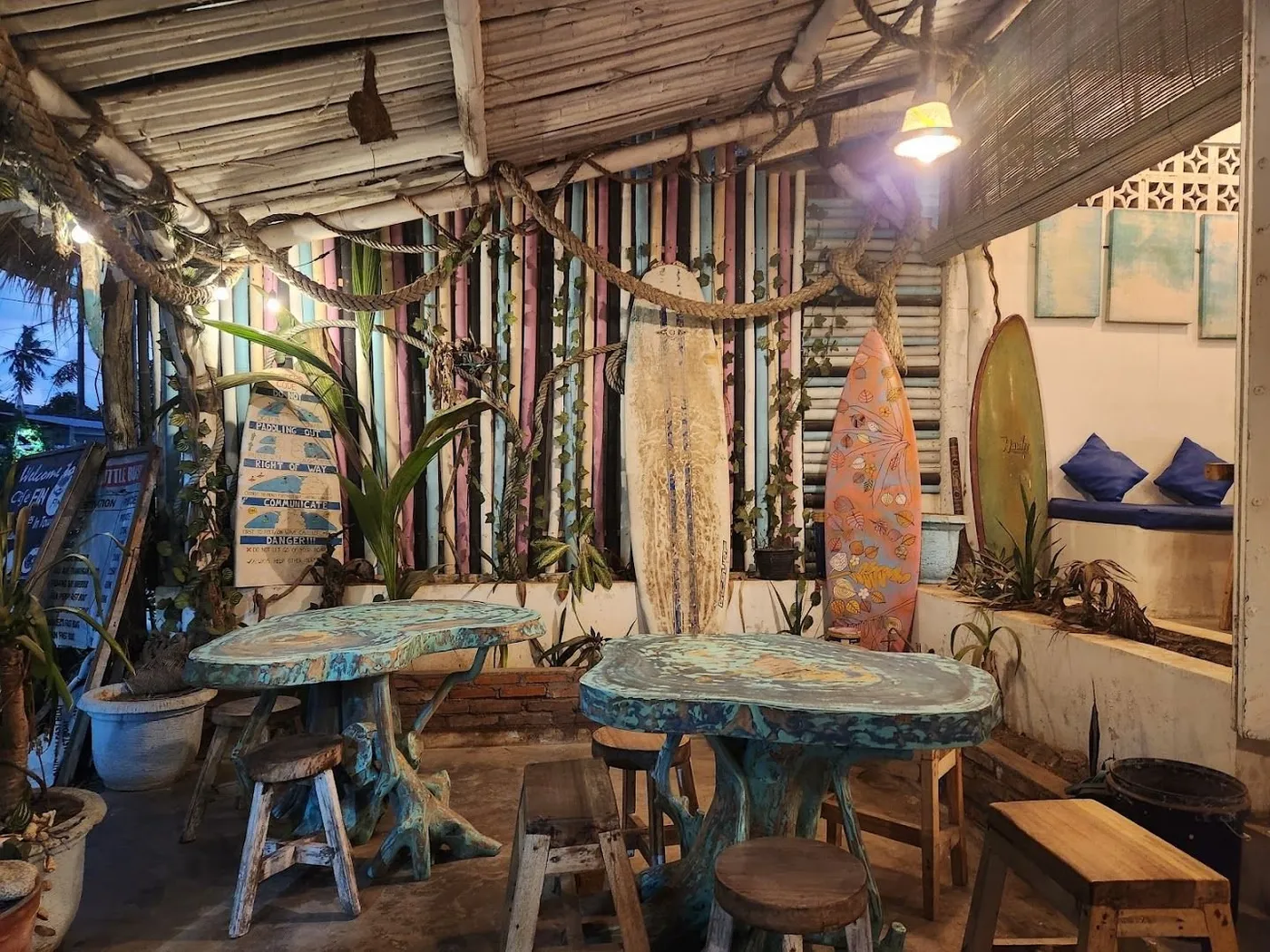Gerupuk Café FIN