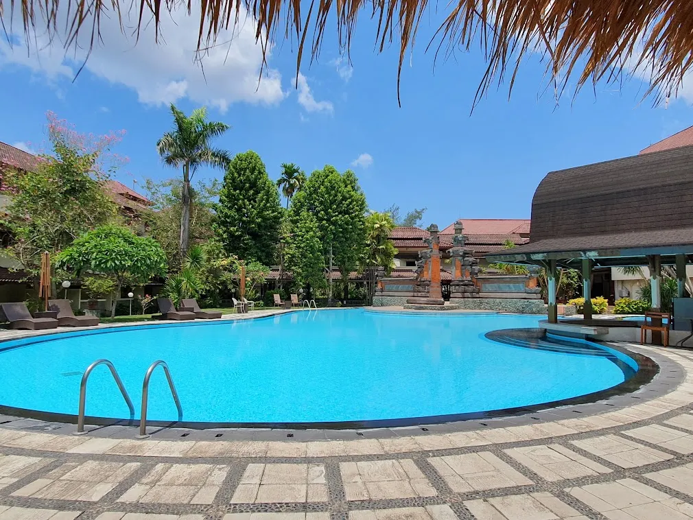 Grand Legi Hotel