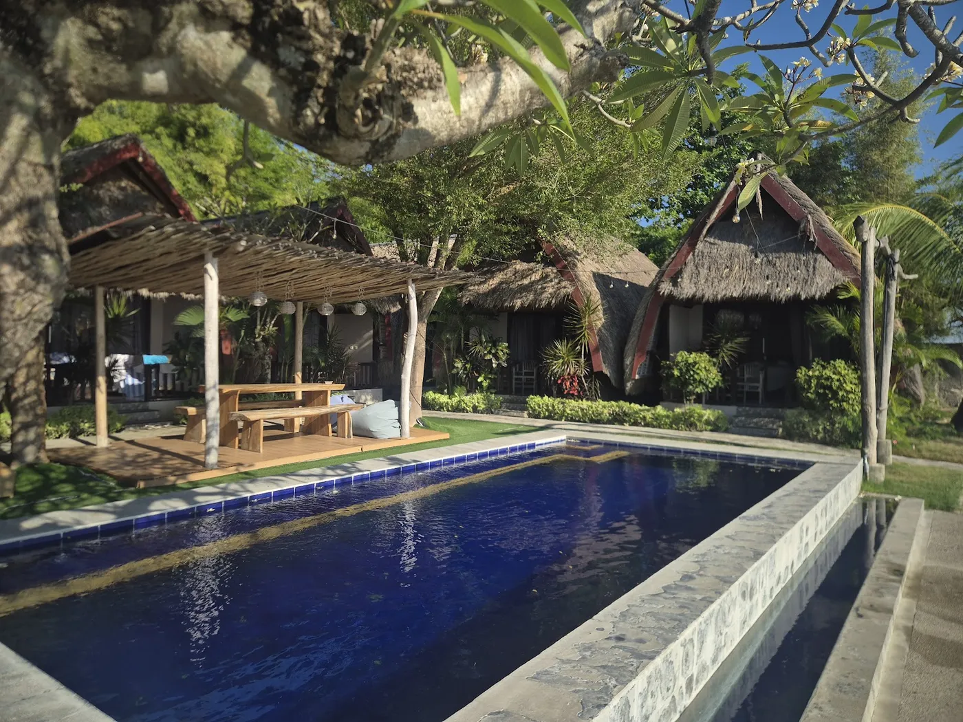 Krisna Bungalows & Restaurant