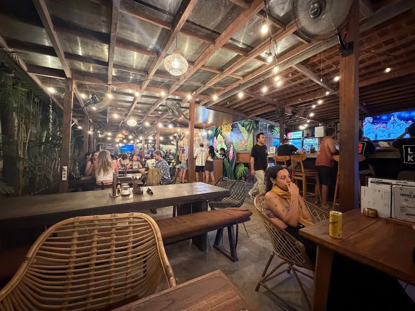 Loka Café