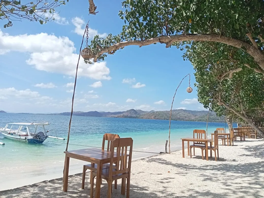 Papi Resto Gili Gede