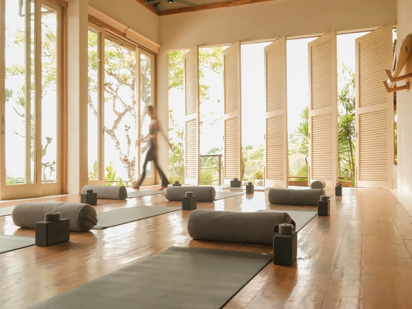 Xanadu Surf & Yoga Boutique Retreat