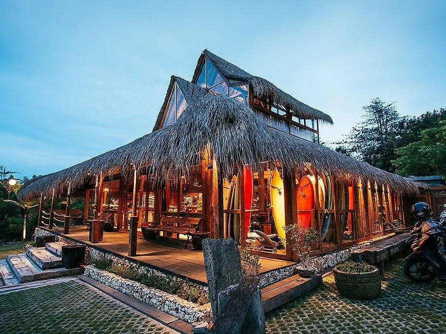 Drifter Surf Shop & Cafe