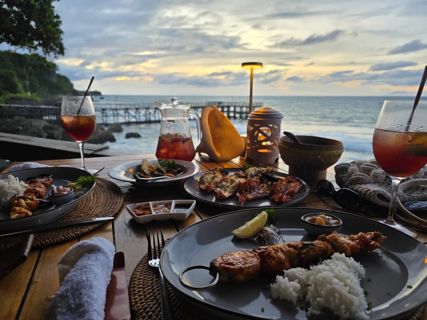 Kisik Seafood Bar & Grill