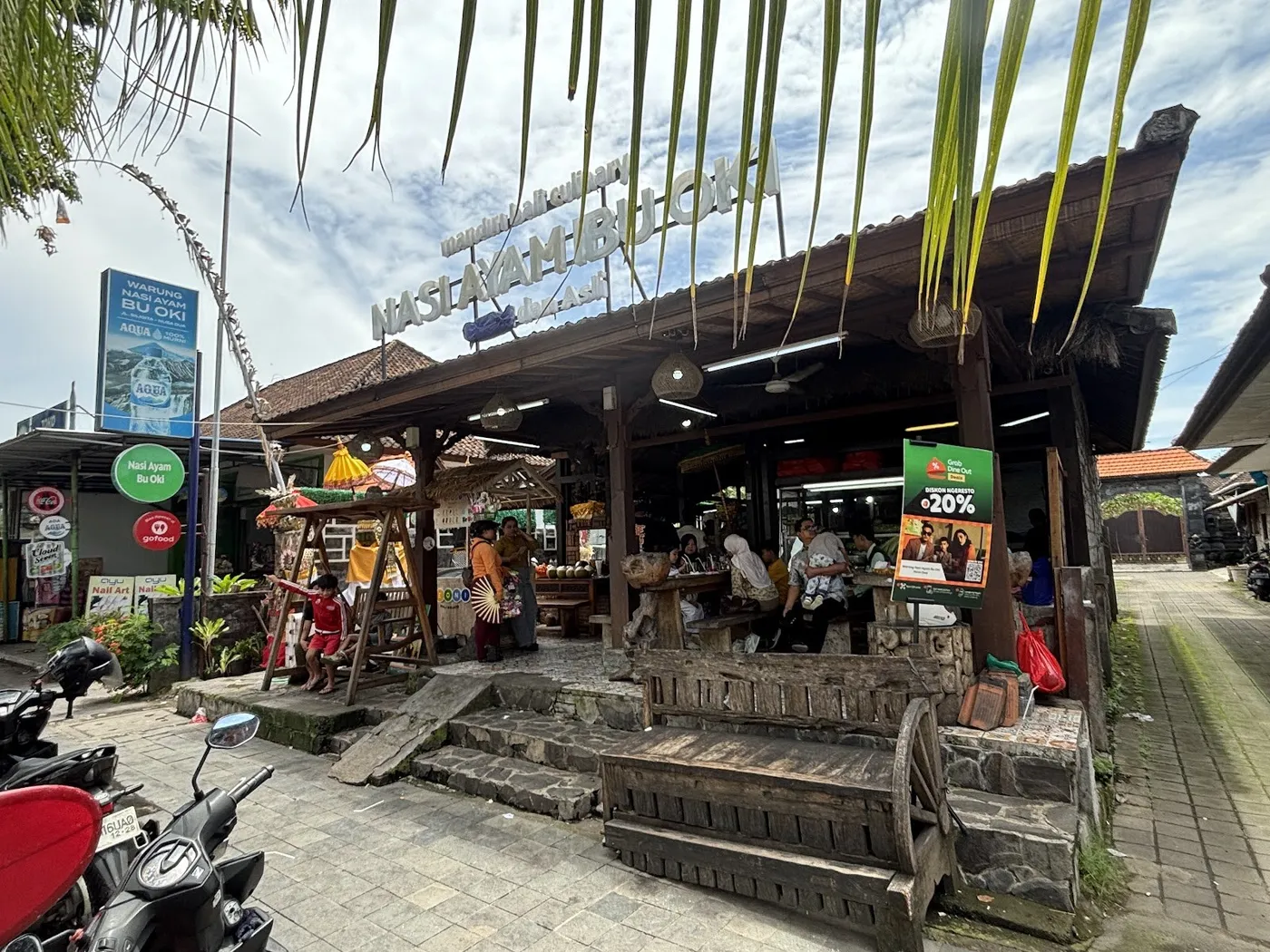 Warung Nasi Ayam Ibu Oki